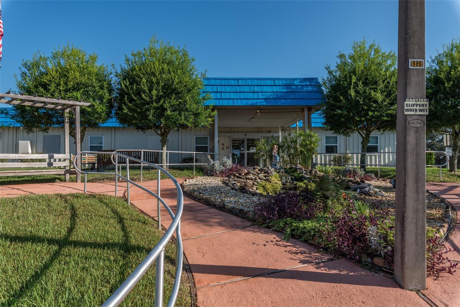 Image 43 of 52 For 16203 Brookridge Boulevard