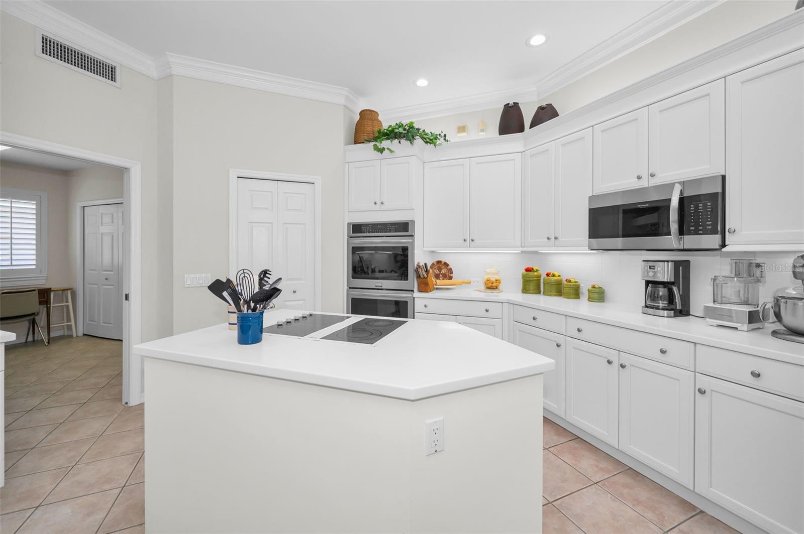 Image 15 of 91 For 4693 Aylesford Drive