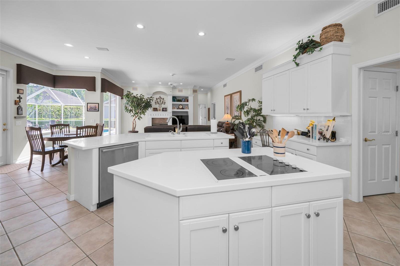 Image 17 of 91 For 4693 Aylesford Drive