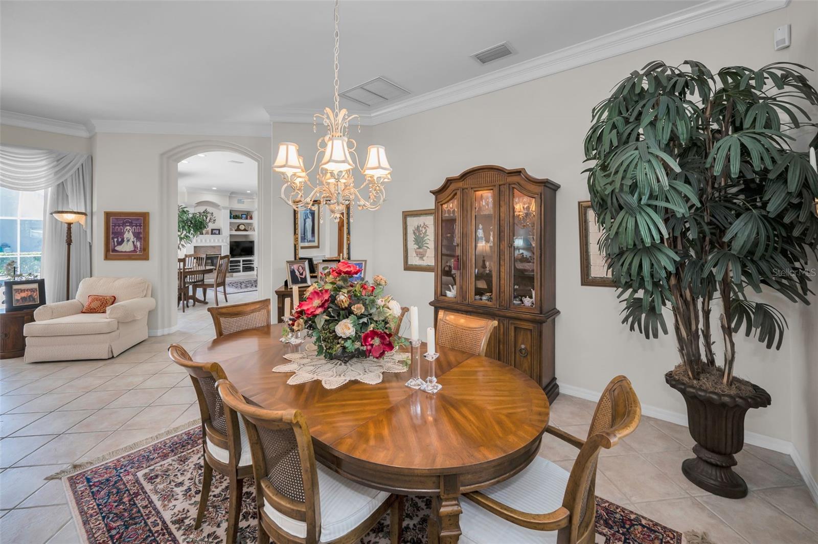 Image 9 of 91 For 4693 Aylesford Drive