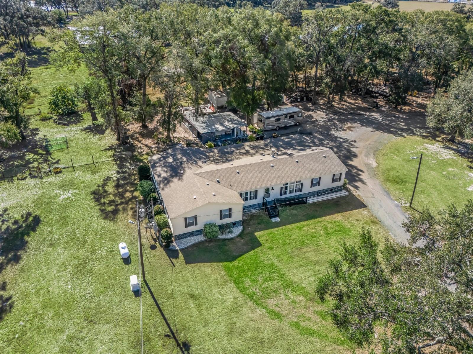Image 39 of 50 For 15680 171st Lane