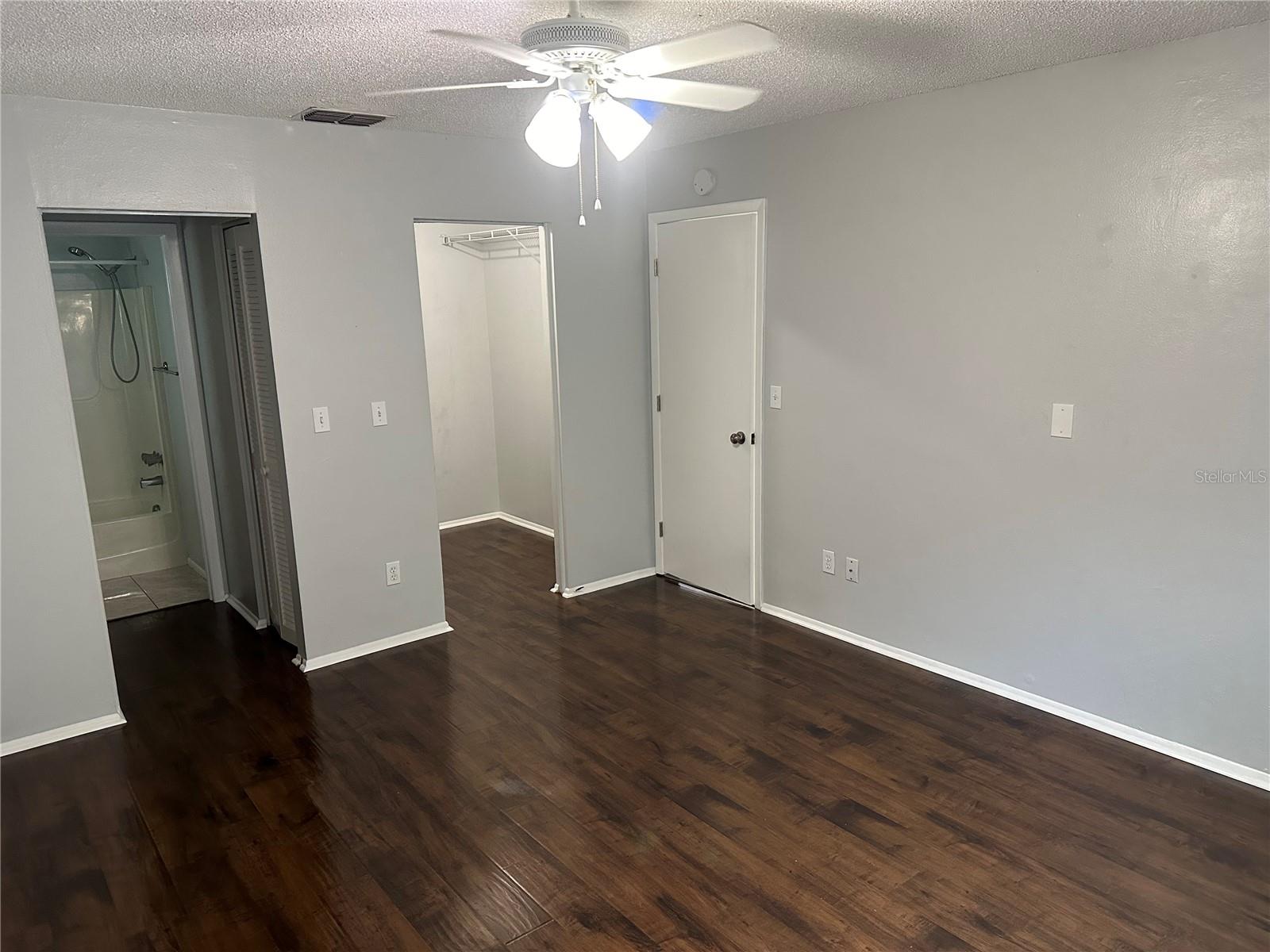 Image 20 of 32 For 2556 Elderberry Drive