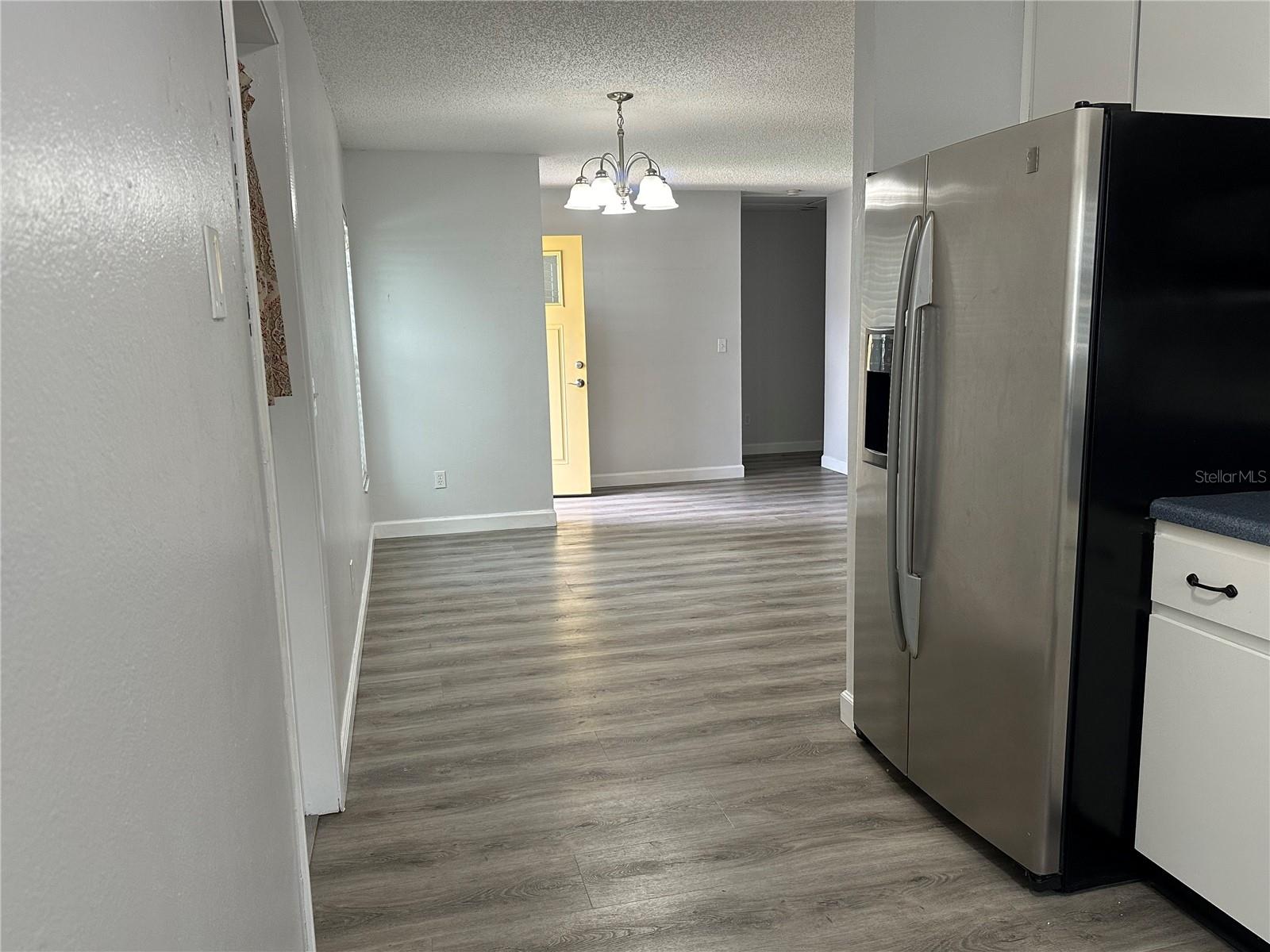 Image 6 of 32 For 2556 Elderberry Drive