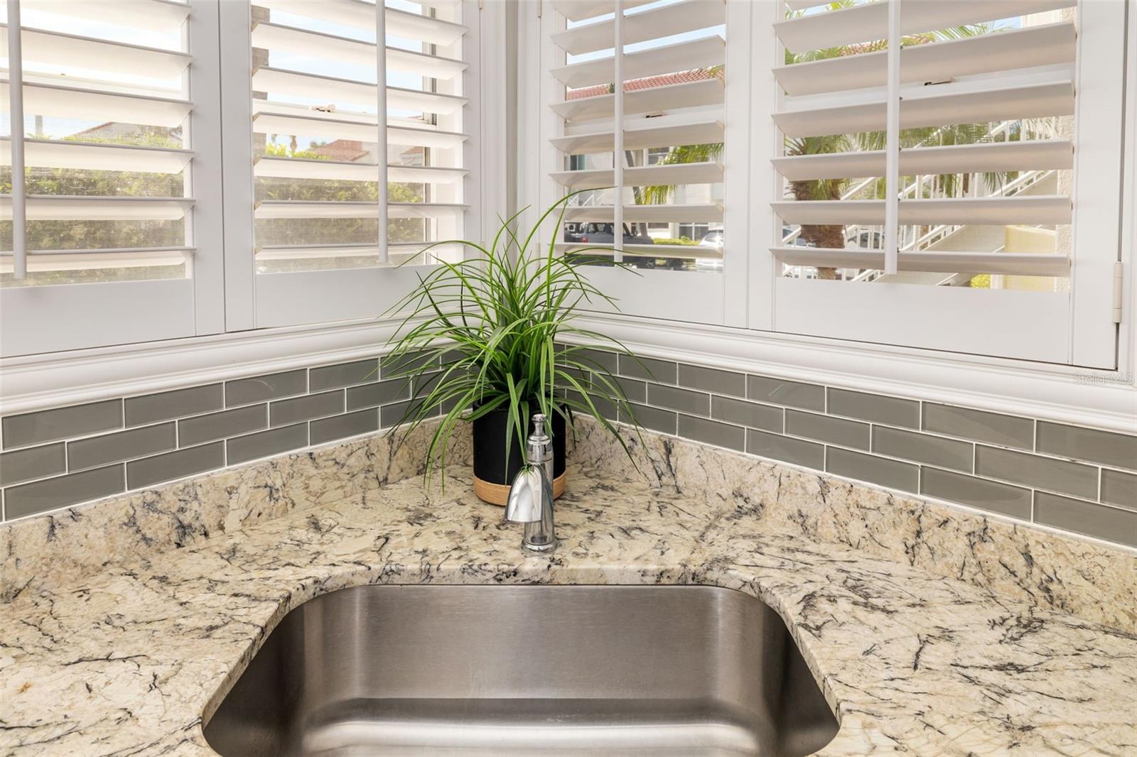 Image 8 of 36 For 6077 Bahia Del Mar Boulevard 125
