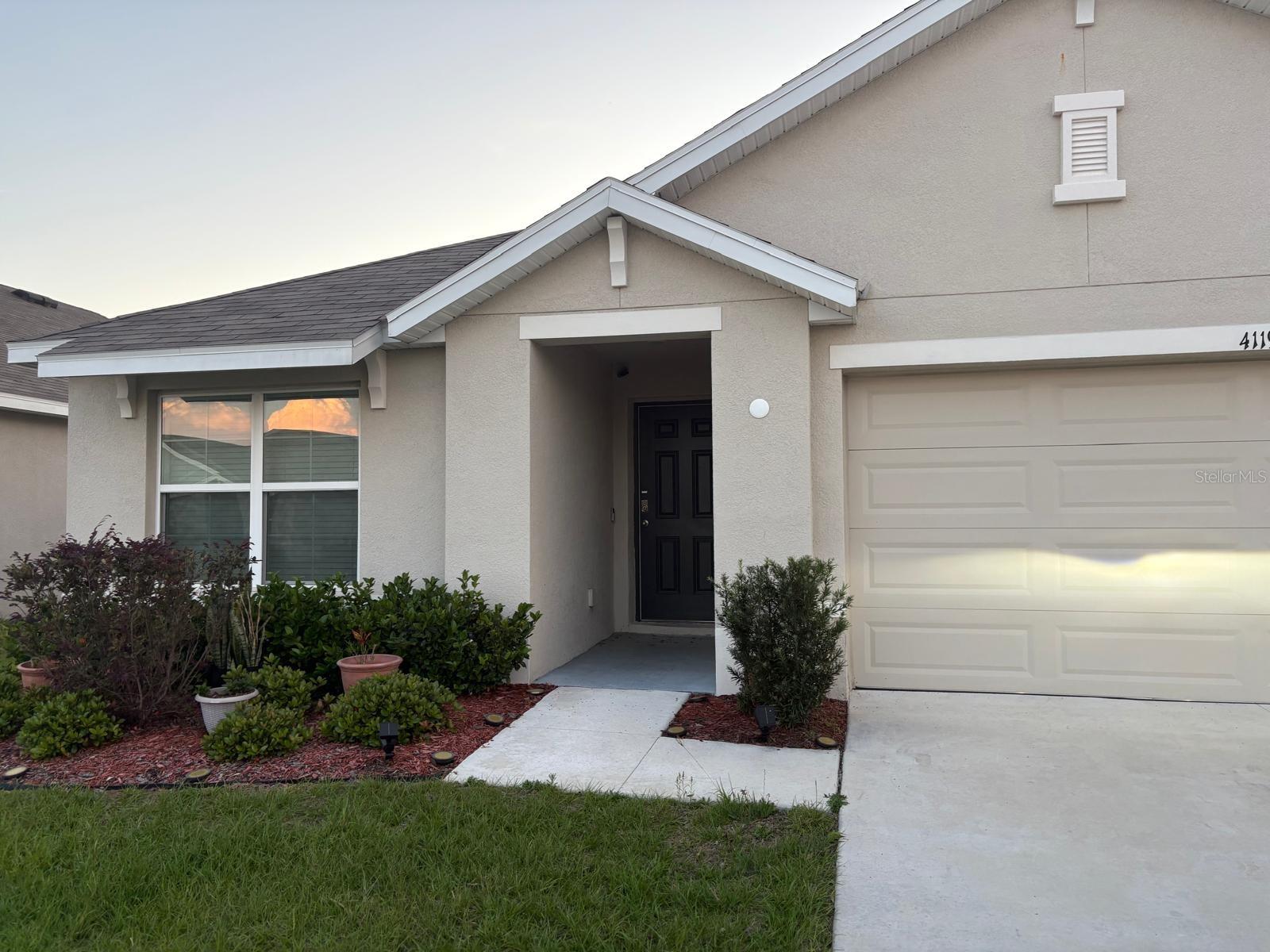 Image 3 of 27 For 4119 Autumn Amber Drive
