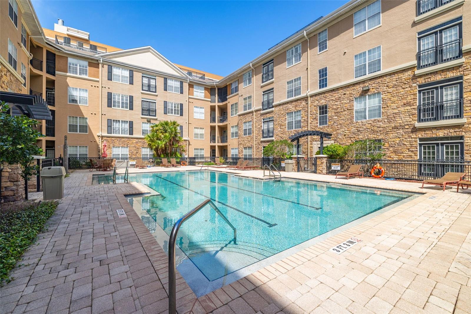 Image 15 of 17 For 4221 Spruce Street 1229