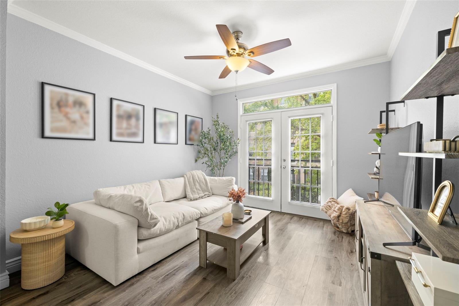 Image 2 of 17 For 4221 Spruce Street 1229