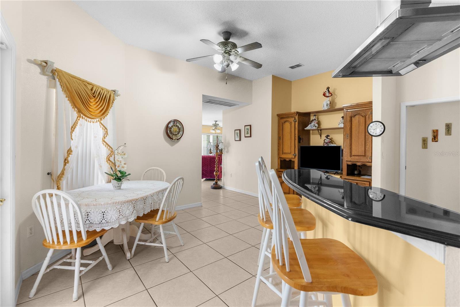 Image 17 of 40 For 5202 Lydia Court