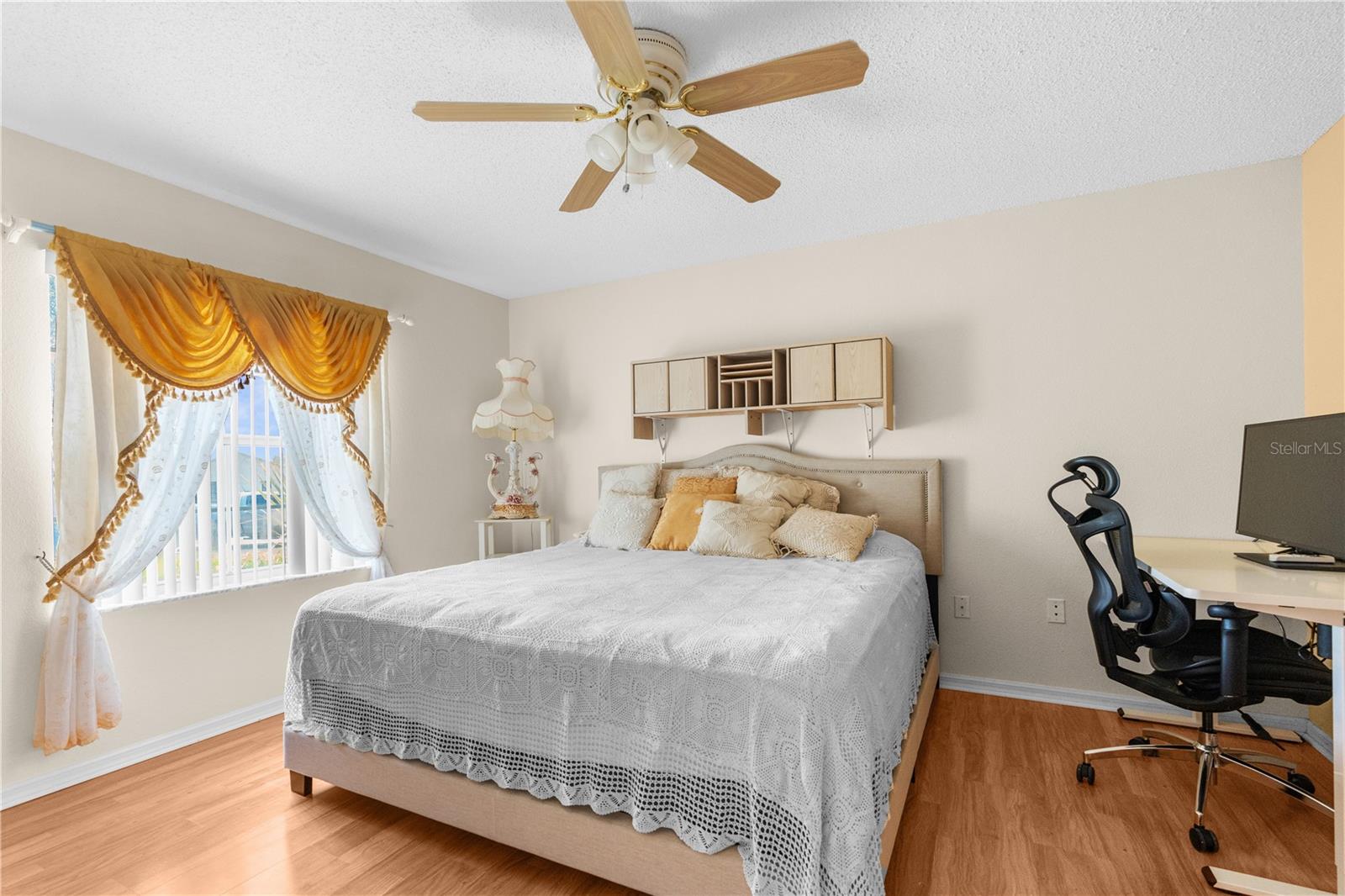 Image 23 of 40 For 5202 Lydia Court