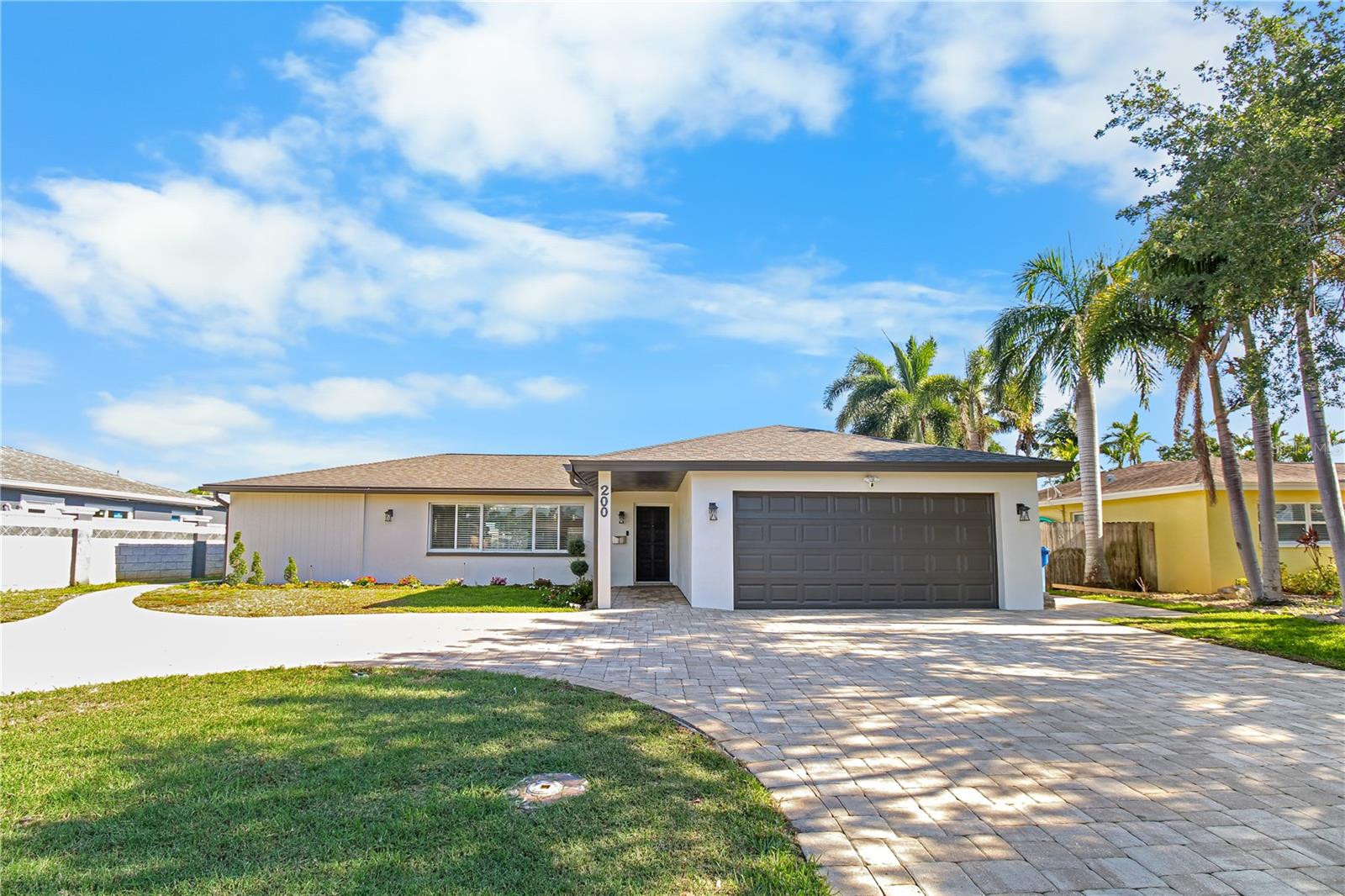 Details for 200 98th Avenue Ne, ST PETERSBURG, FL 33702