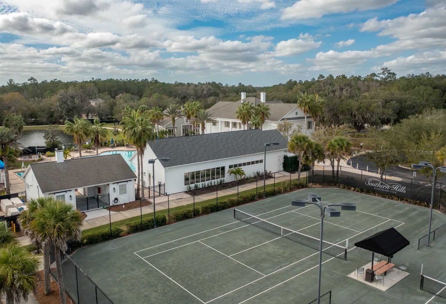 Image 32 of 47 For 3926 Southern Valley Loop