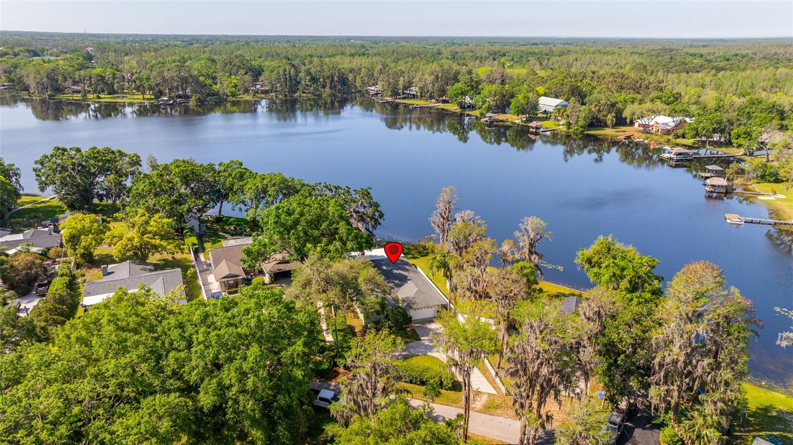 Listing photo id 33 for 18132 Oakdale Road