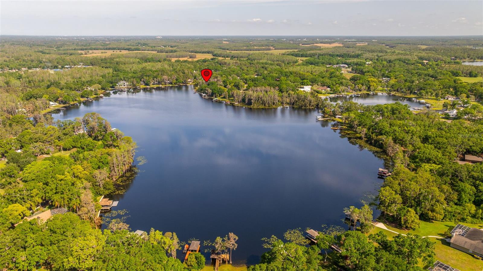 Listing photo id 37 for 18132 Oakdale Road