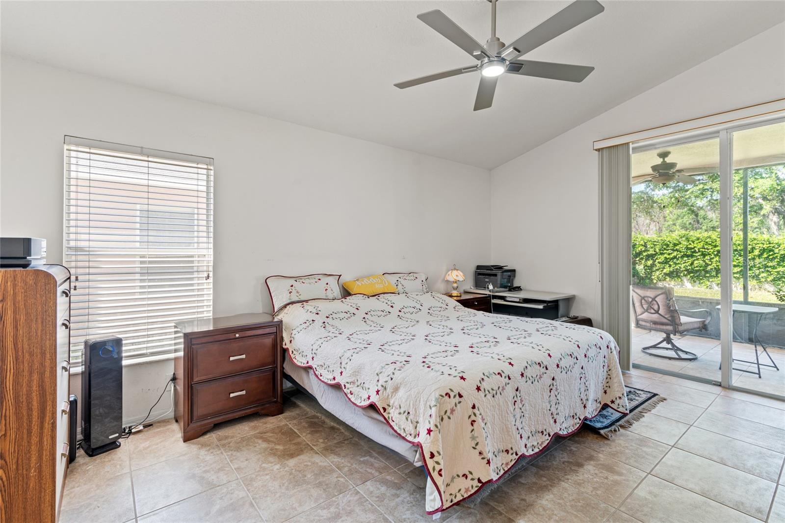 Image 20 of 38 For 4247 Balmoral Court