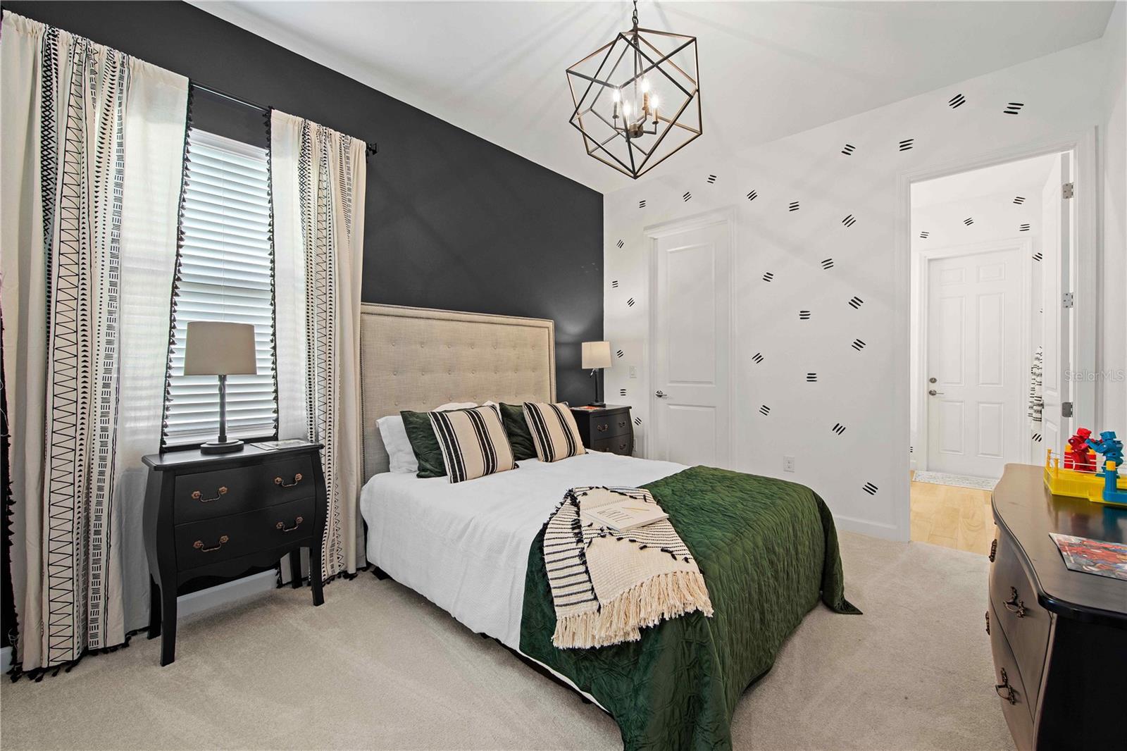Image 21 of 27 For 8118 Thruso Road