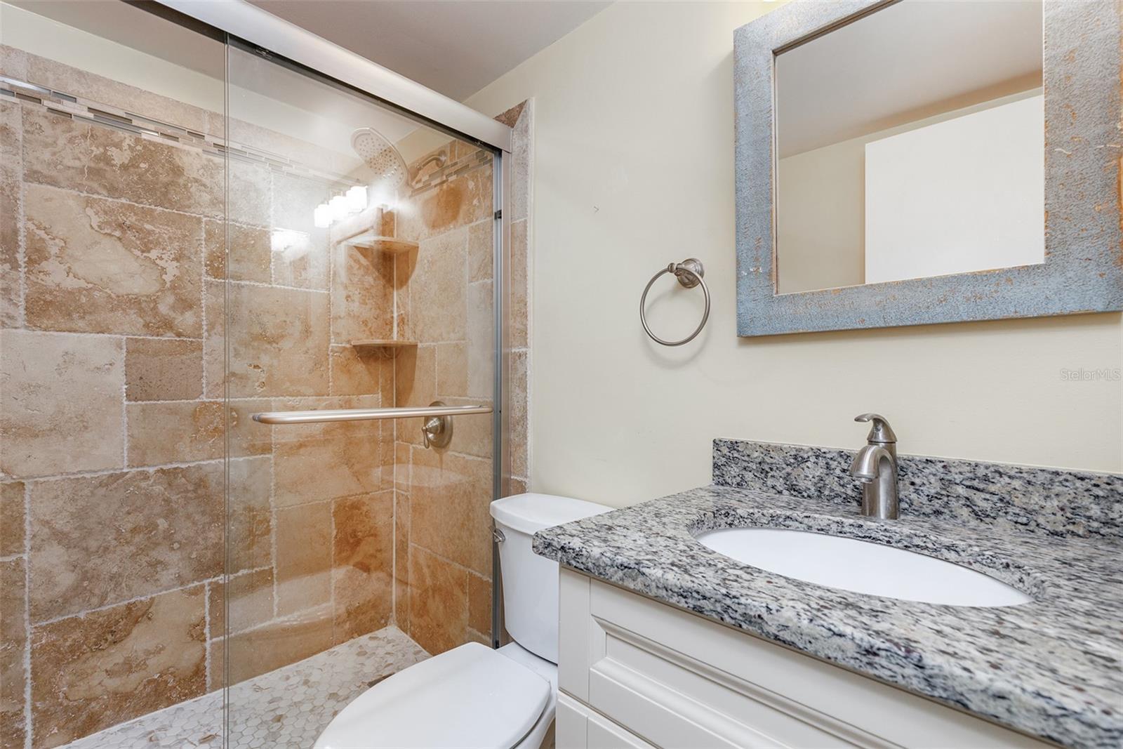 Image 22 of 32 For 3325 Bayshore Boulevard D35