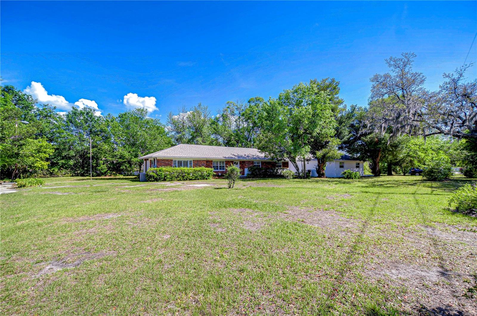 Image 20 of 55 For 13329 Armenia Avenue