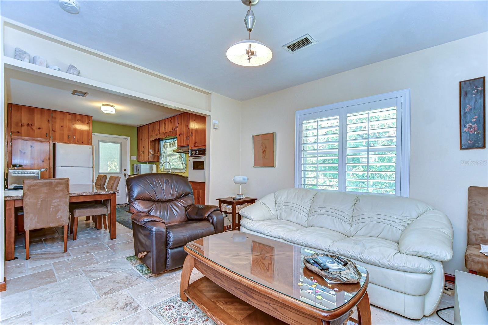 Image 36 of 55 For 13329 Armenia Avenue
