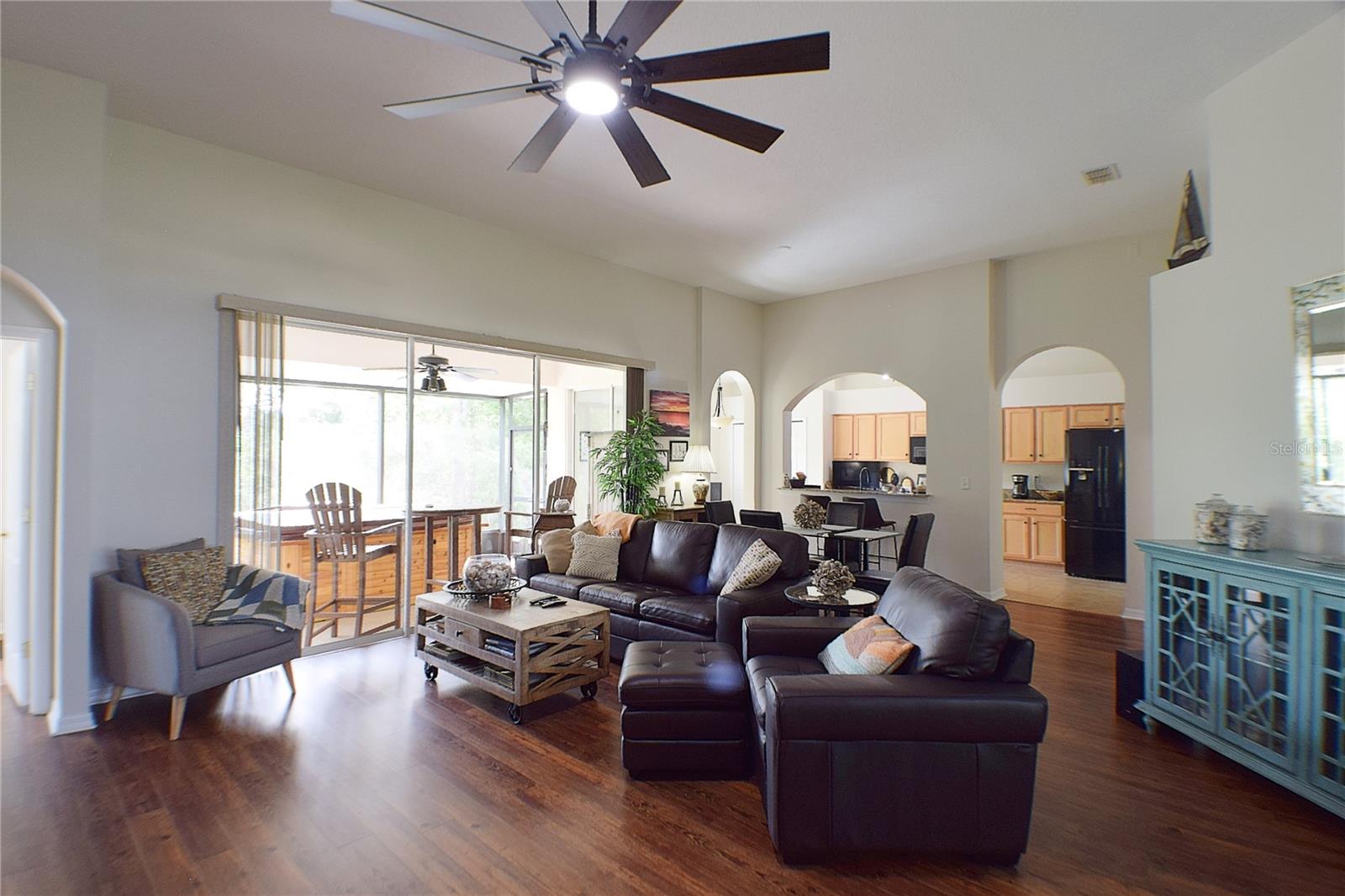 Image 3 of 31 For 10118 Cleghorn Drive
