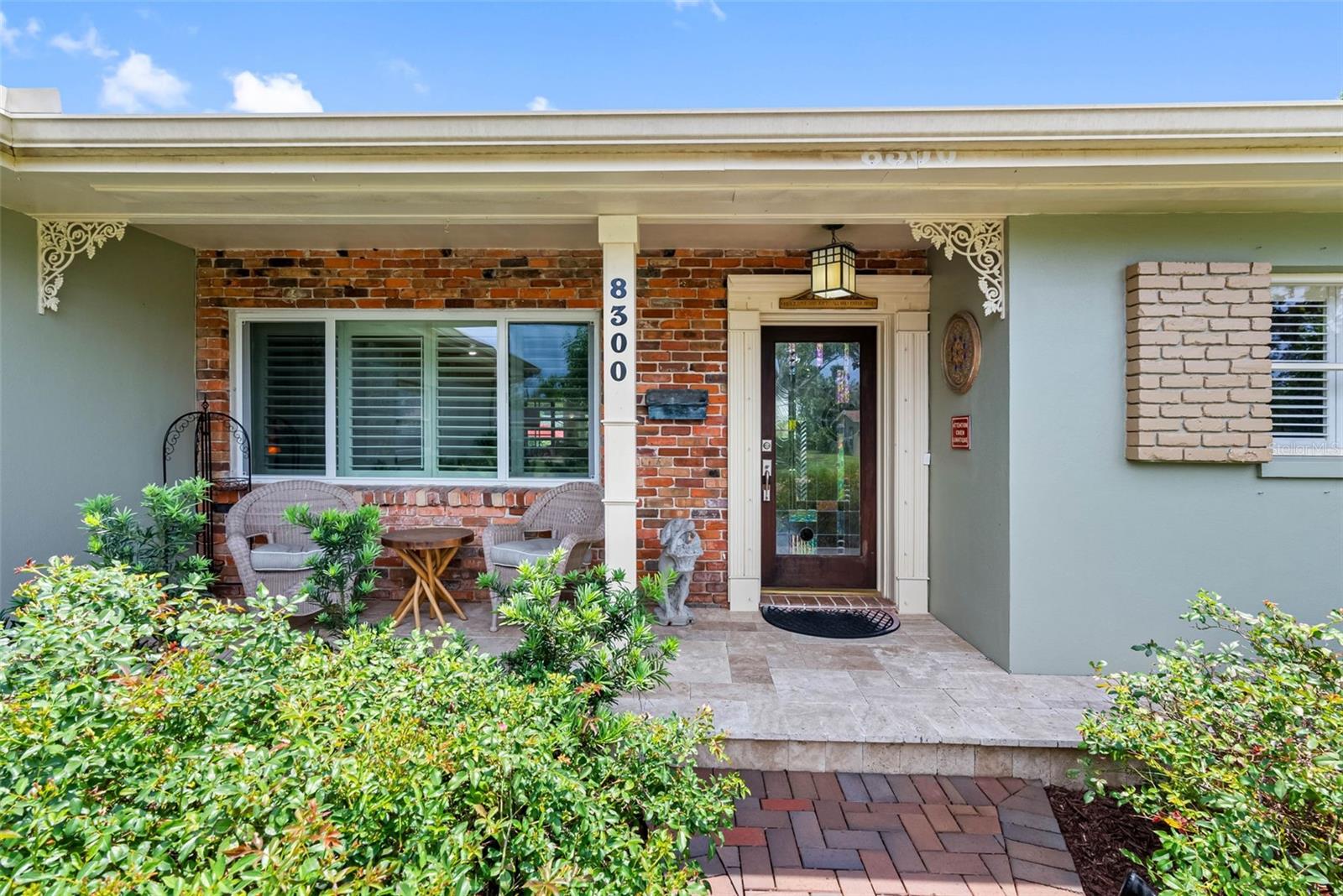 Image 4 of 95 For 8300 37th Avenue N