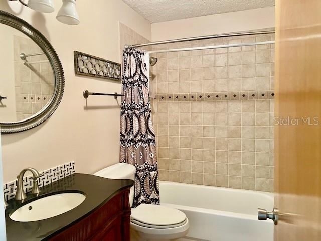 Image 25 of 50 For 5905 Caroline Drive