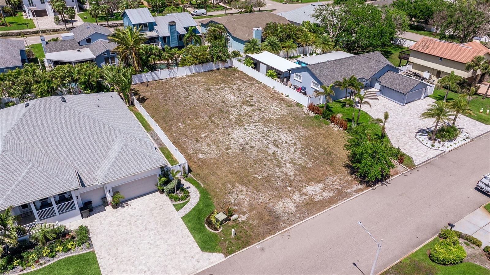 Image 5 of 22 For 408 7th Avenue N