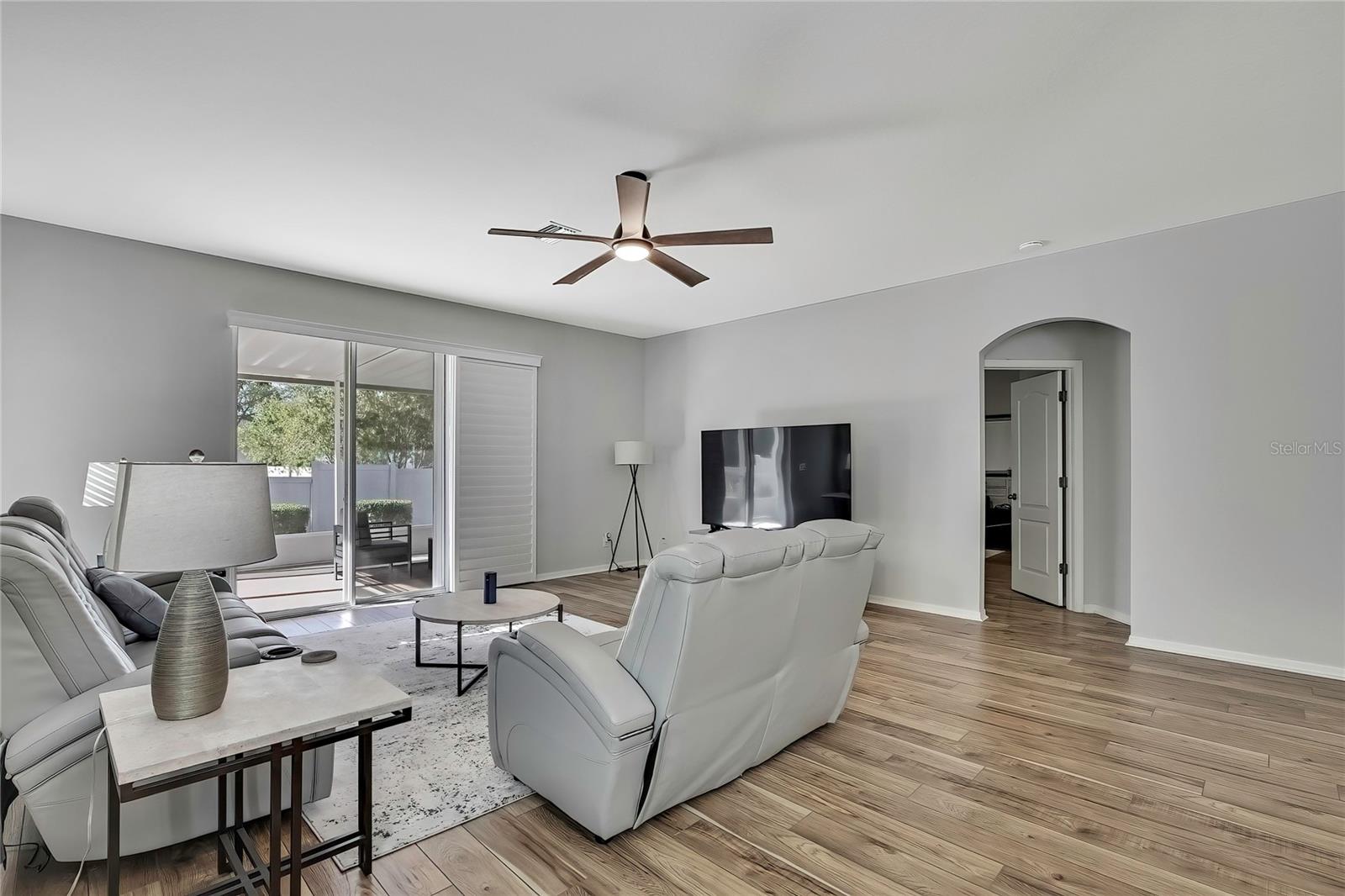 Image 7 of 61 For 7740 Blue Spring Drive