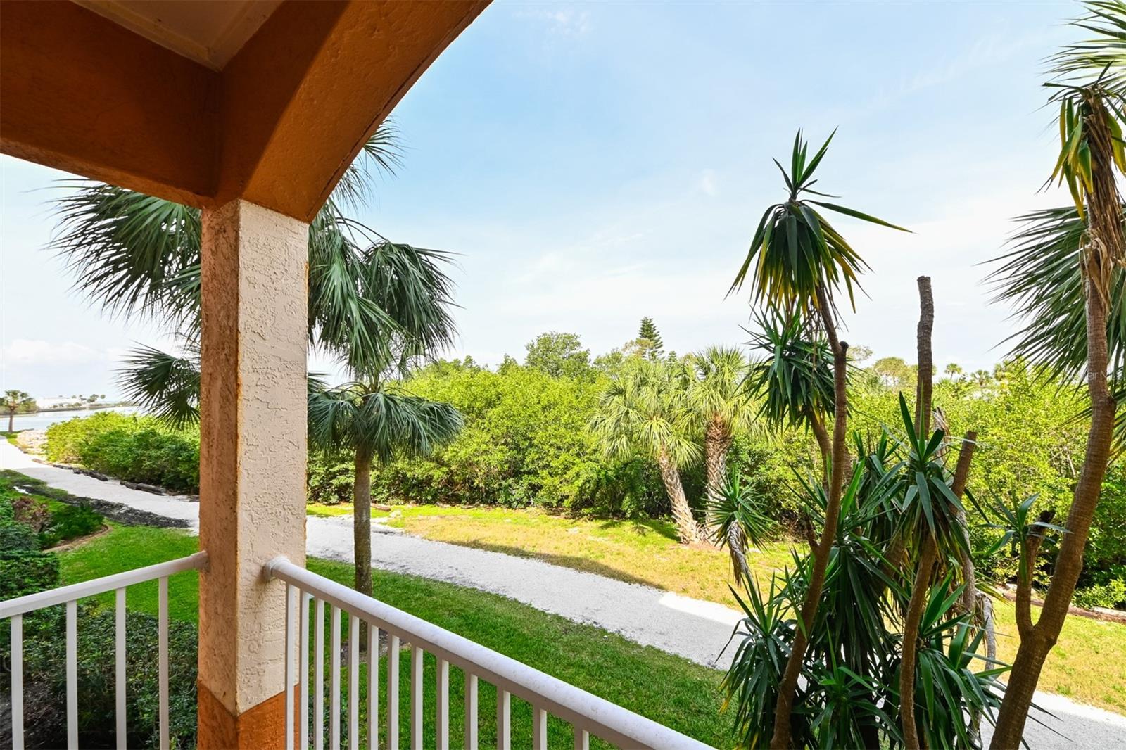 Image 10 of 43 For 5000 Culbreath Key Way 9-104