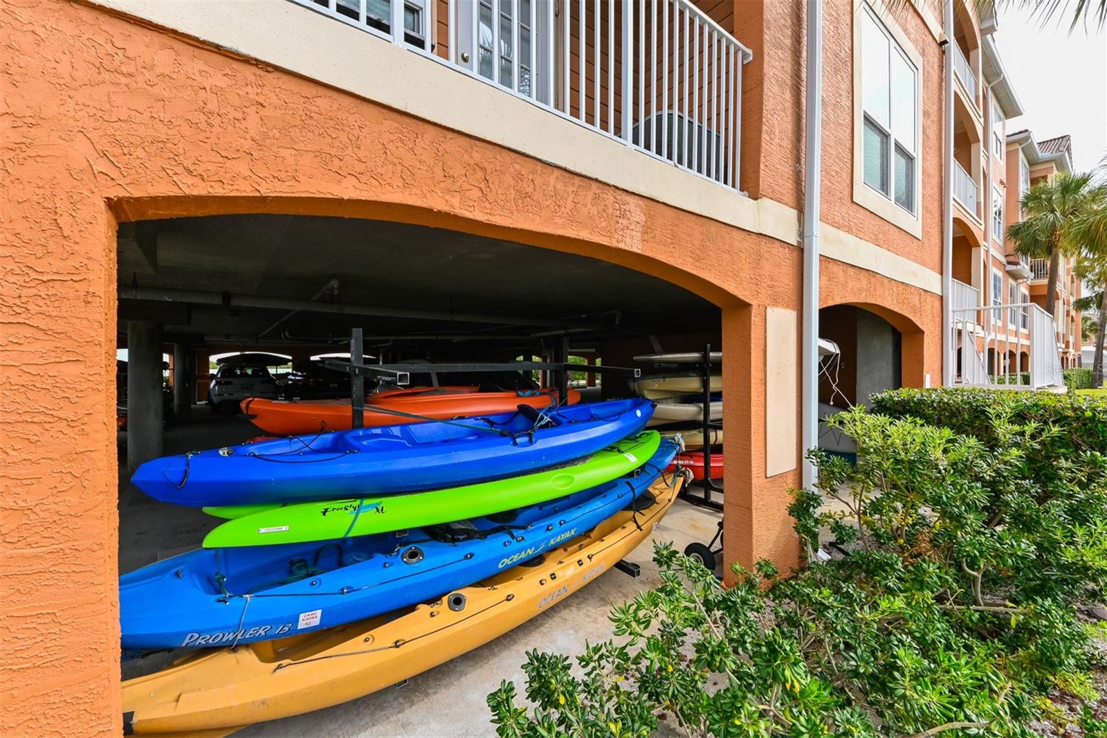 Image 32 of 43 For 5000 Culbreath Key Way 9-104