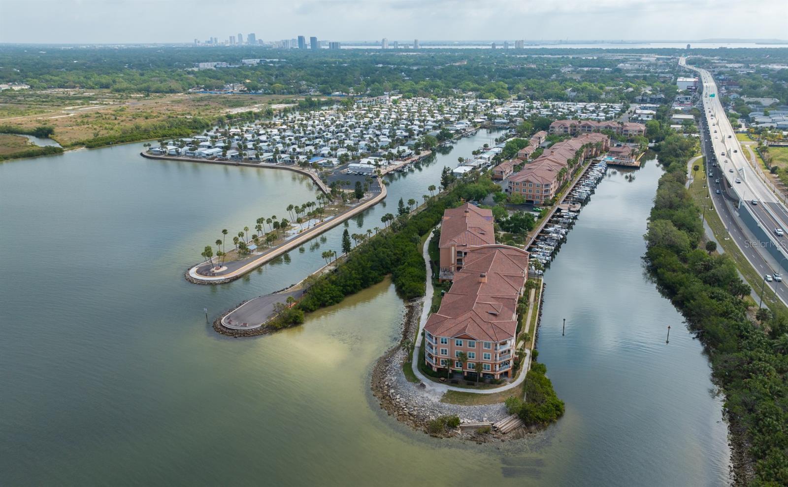 Image 40 of 43 For 5000 Culbreath Key Way 9-104