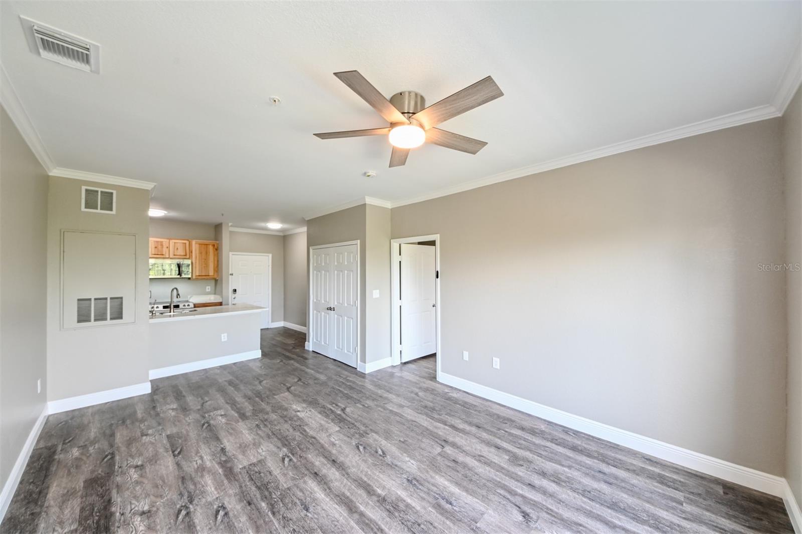 Image 7 of 43 For 5000 Culbreath Key Way 9-104