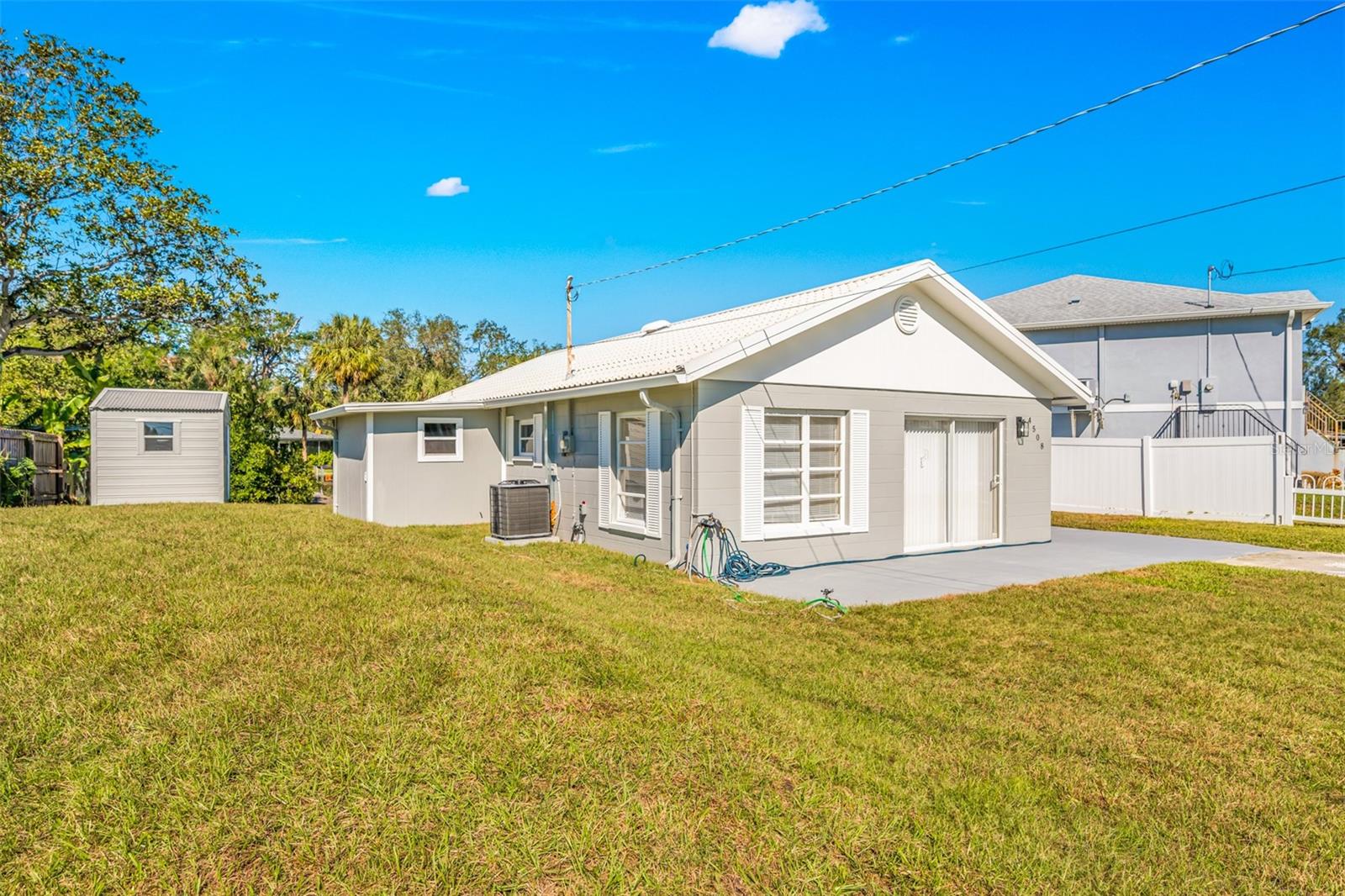 Image 4 of 36 For 4508 26th Avenue S