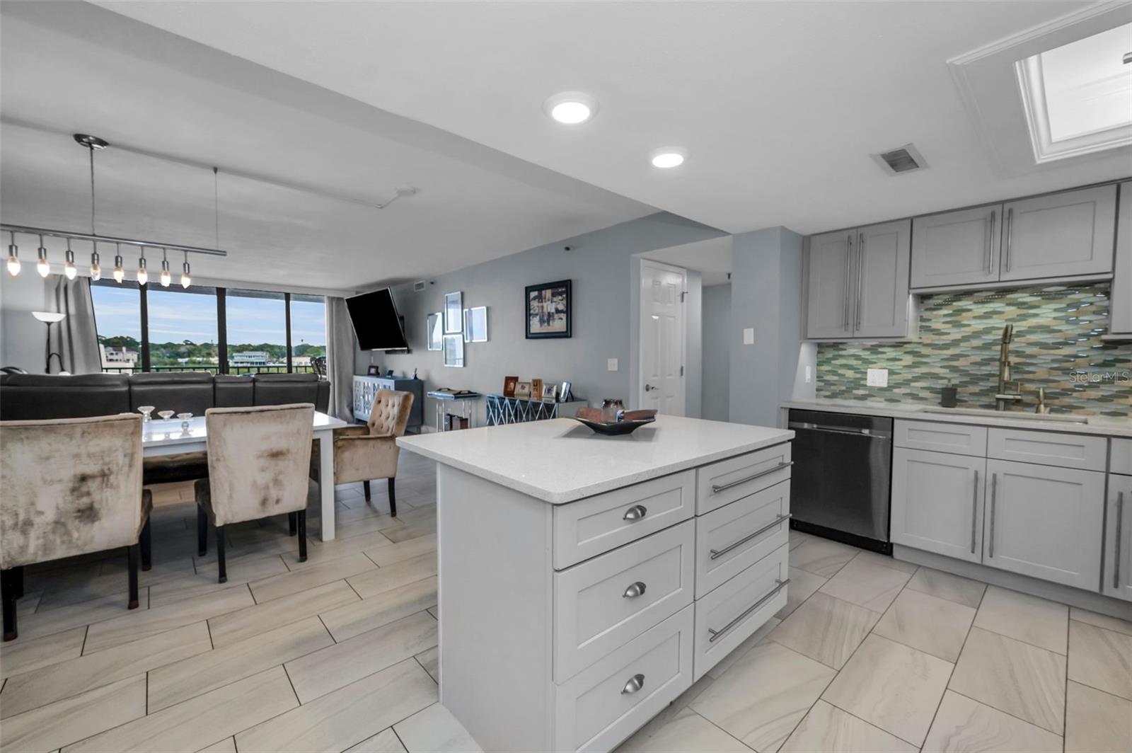 Image 47 of 96 For 19111 Vista Bay Drive 304