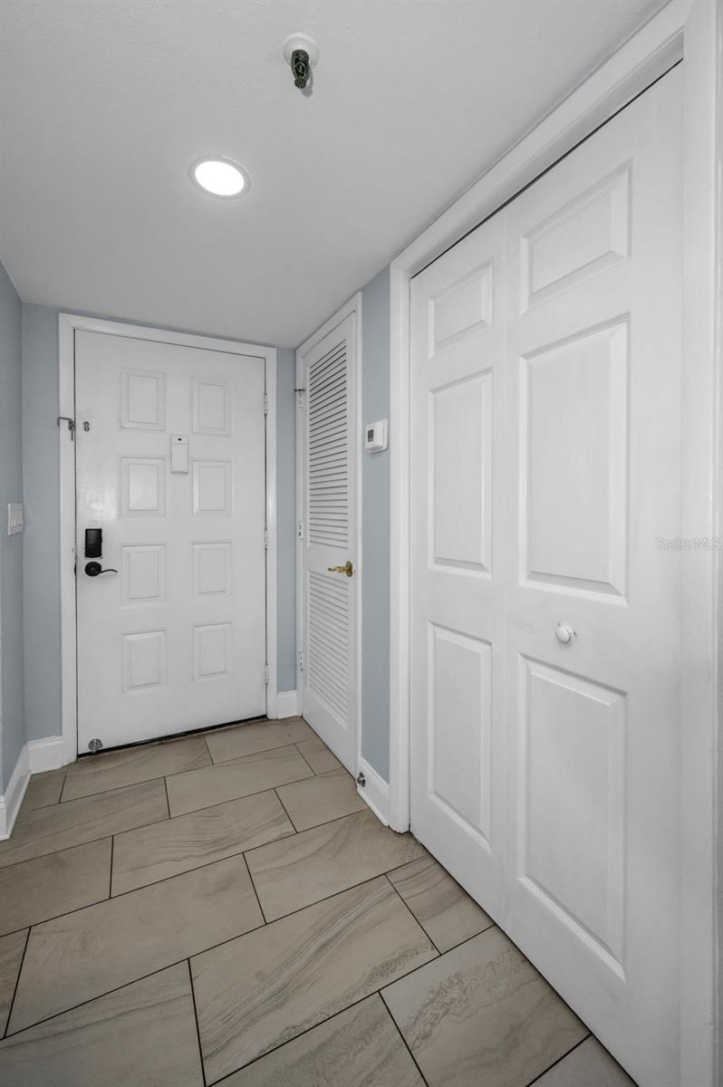 Image 49 of 96 For 19111 Vista Bay Drive 304
