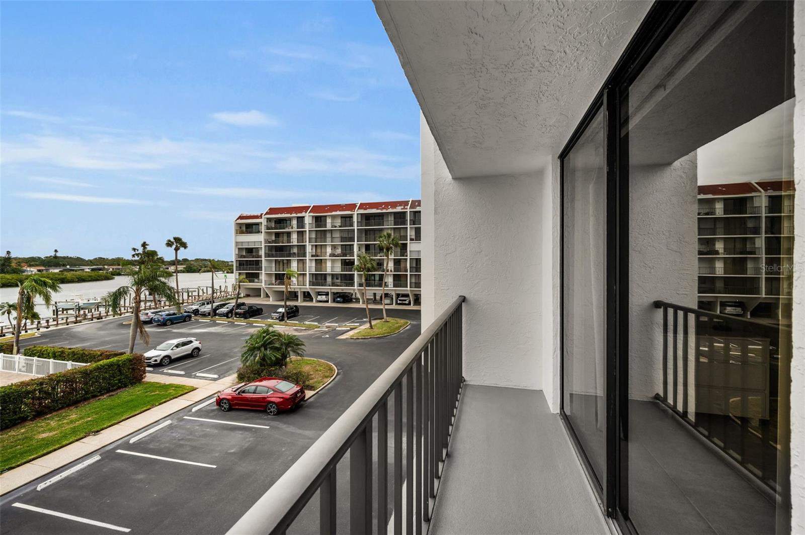 Image 54 of 96 For 19111 Vista Bay Drive 304