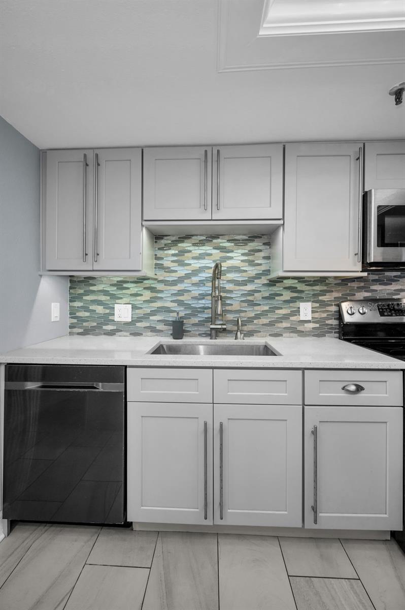 Image 58 of 96 For 19111 Vista Bay Drive 304