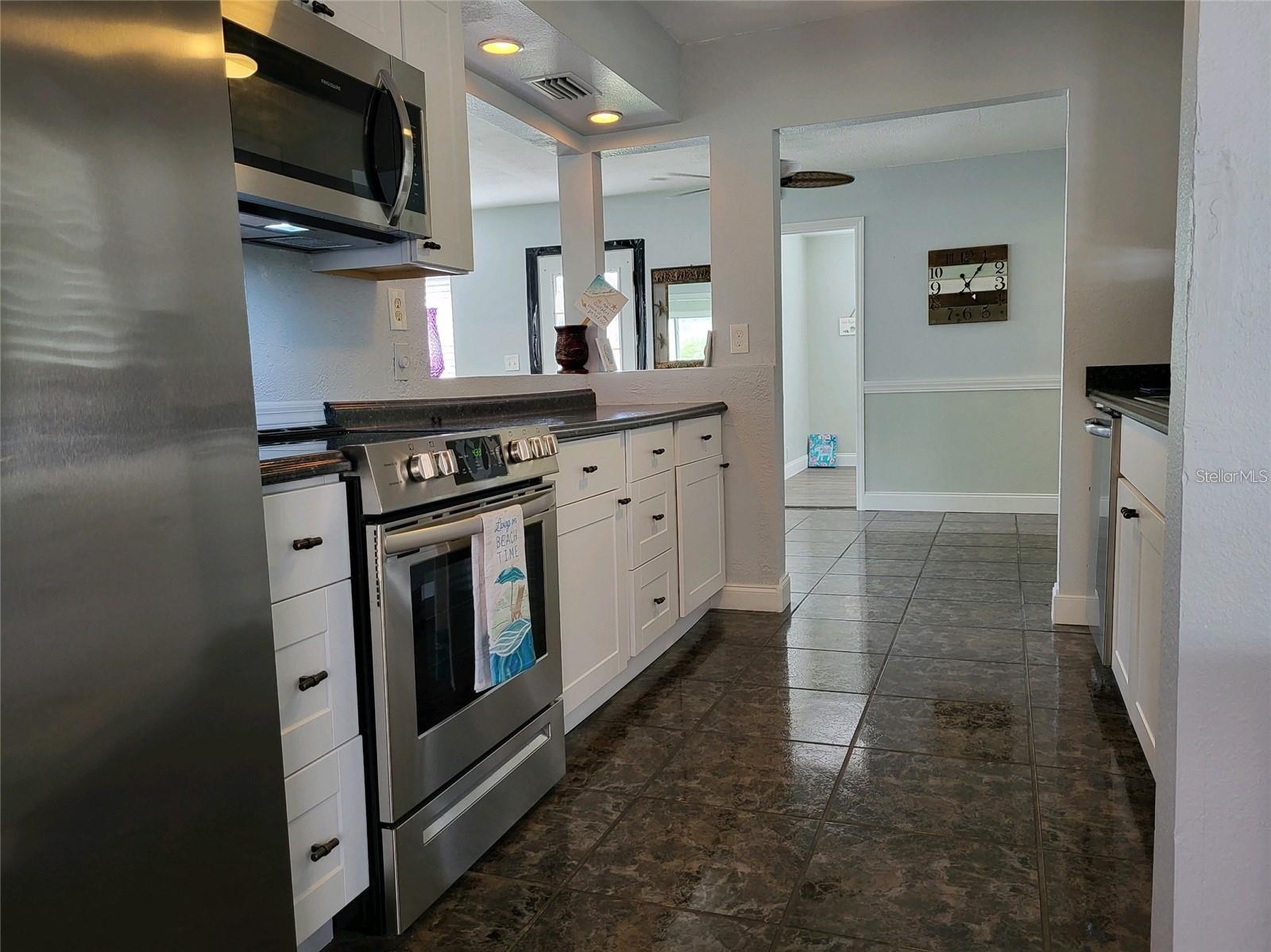 Image 12 of 22 For 5417 20th Avenue S