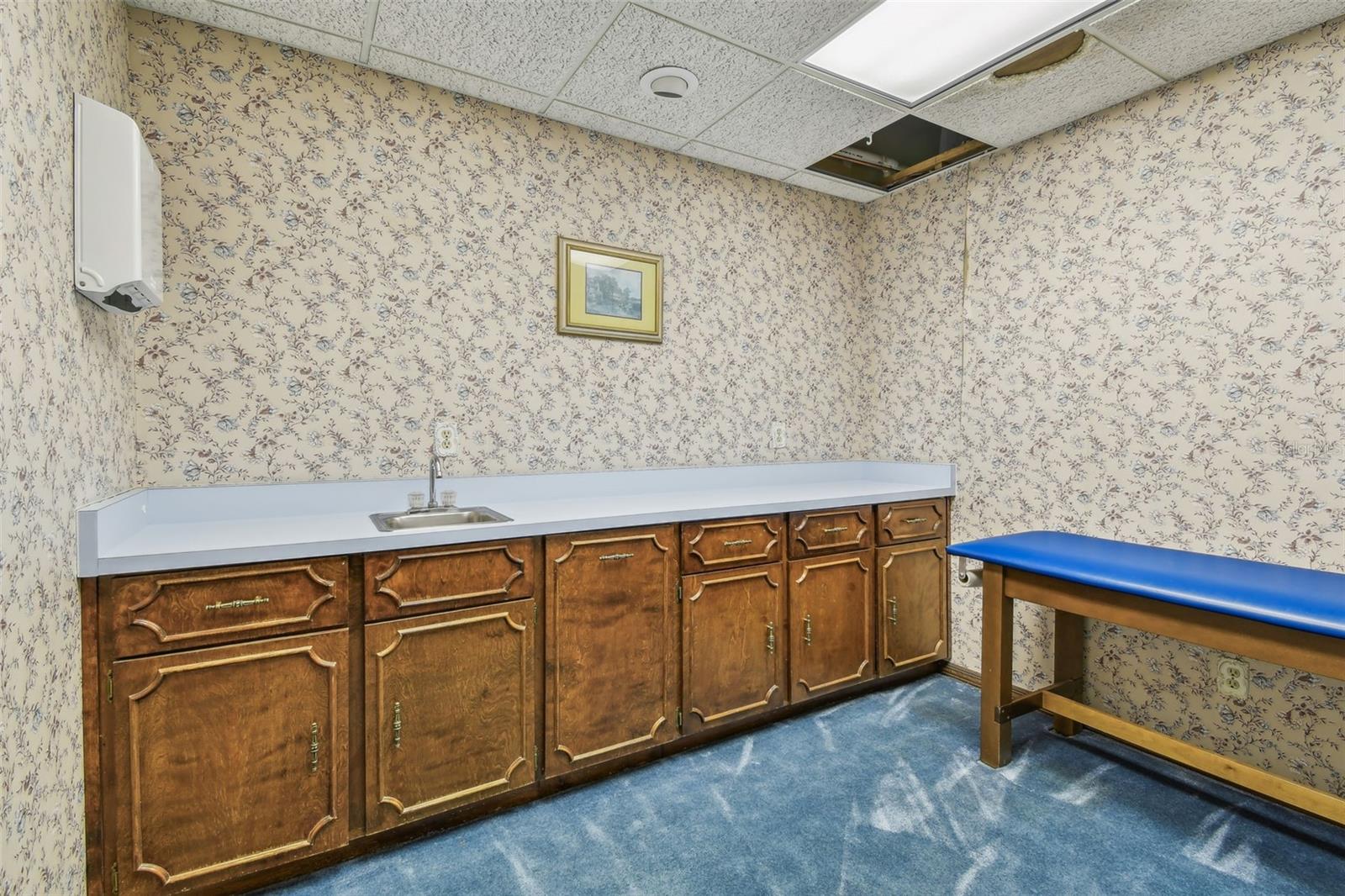 Image 11 of 20 For 500 Vonderburg Drive 304