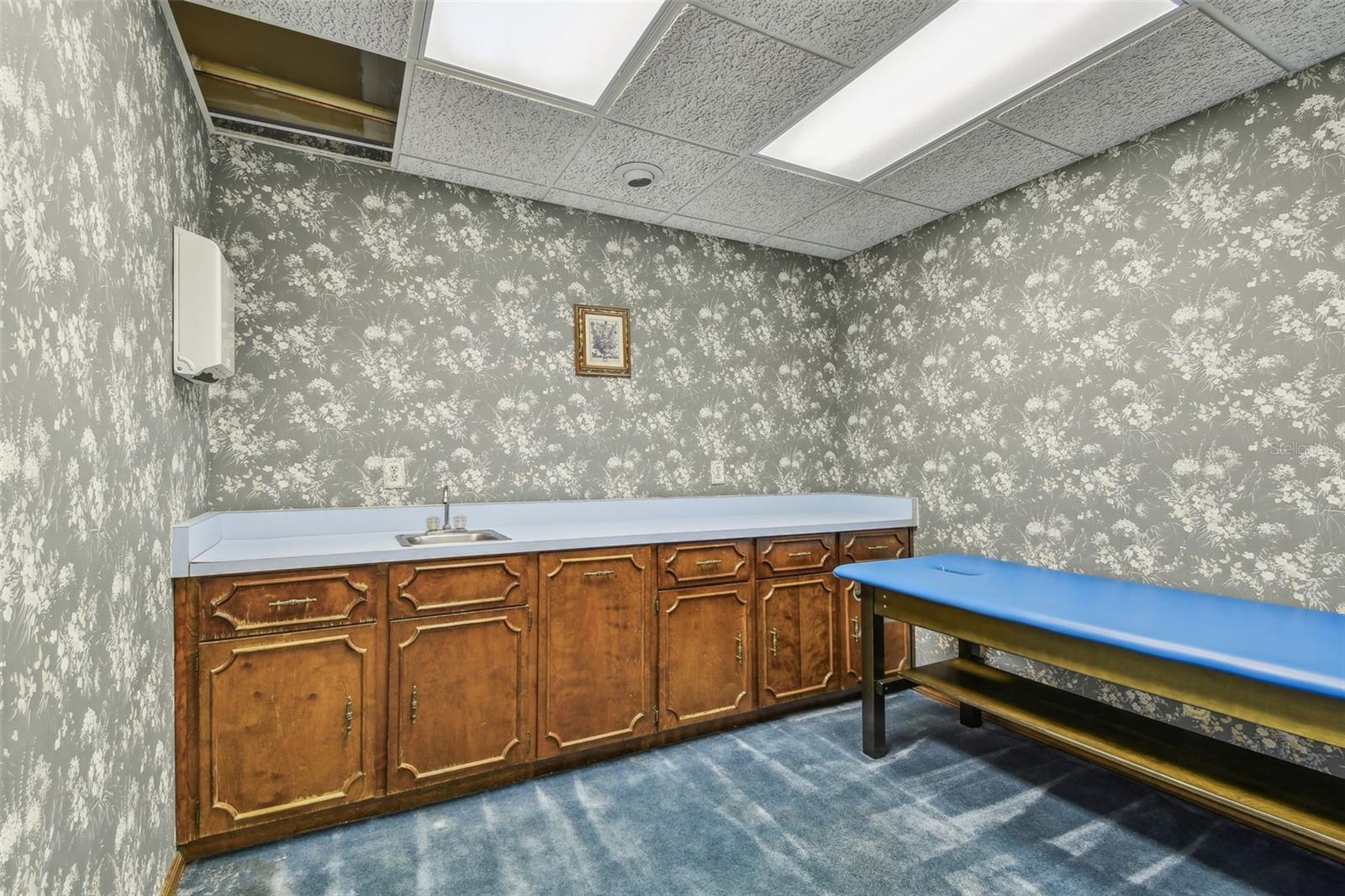 Image 14 of 20 For 500 Vonderburg Drive 304