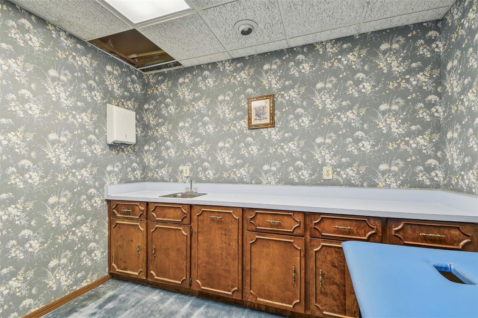 Image 15 of 20 For 500 Vonderburg Drive 304