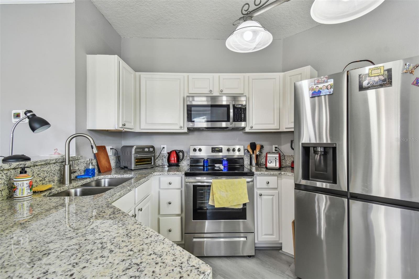 Image 11 of 24 For 10442 Villa View Circle