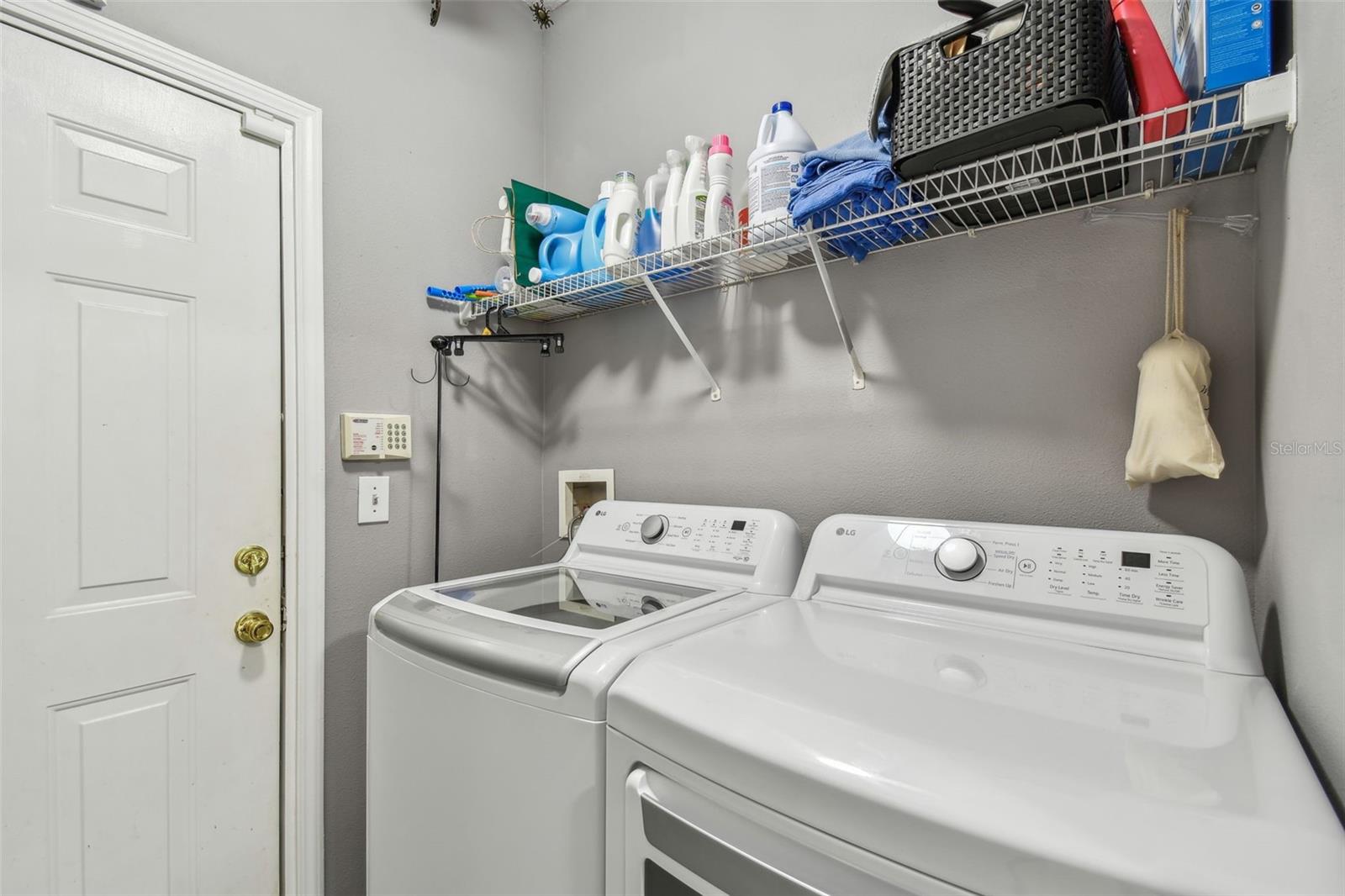 Image 14 of 24 For 10442 Villa View Circle