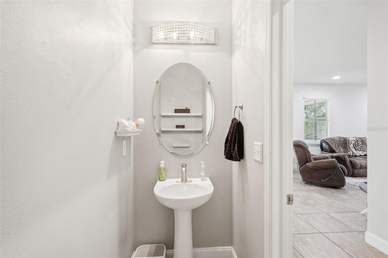 Image 12 of 49 For 12402 Fairlawn Drive