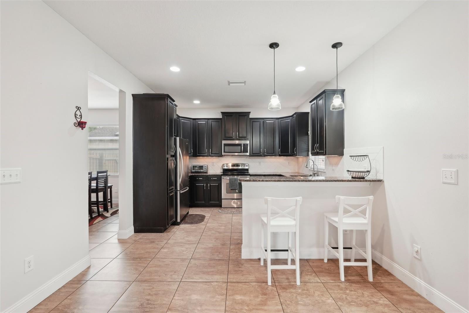 Image 15 of 49 For 12402 Fairlawn Drive