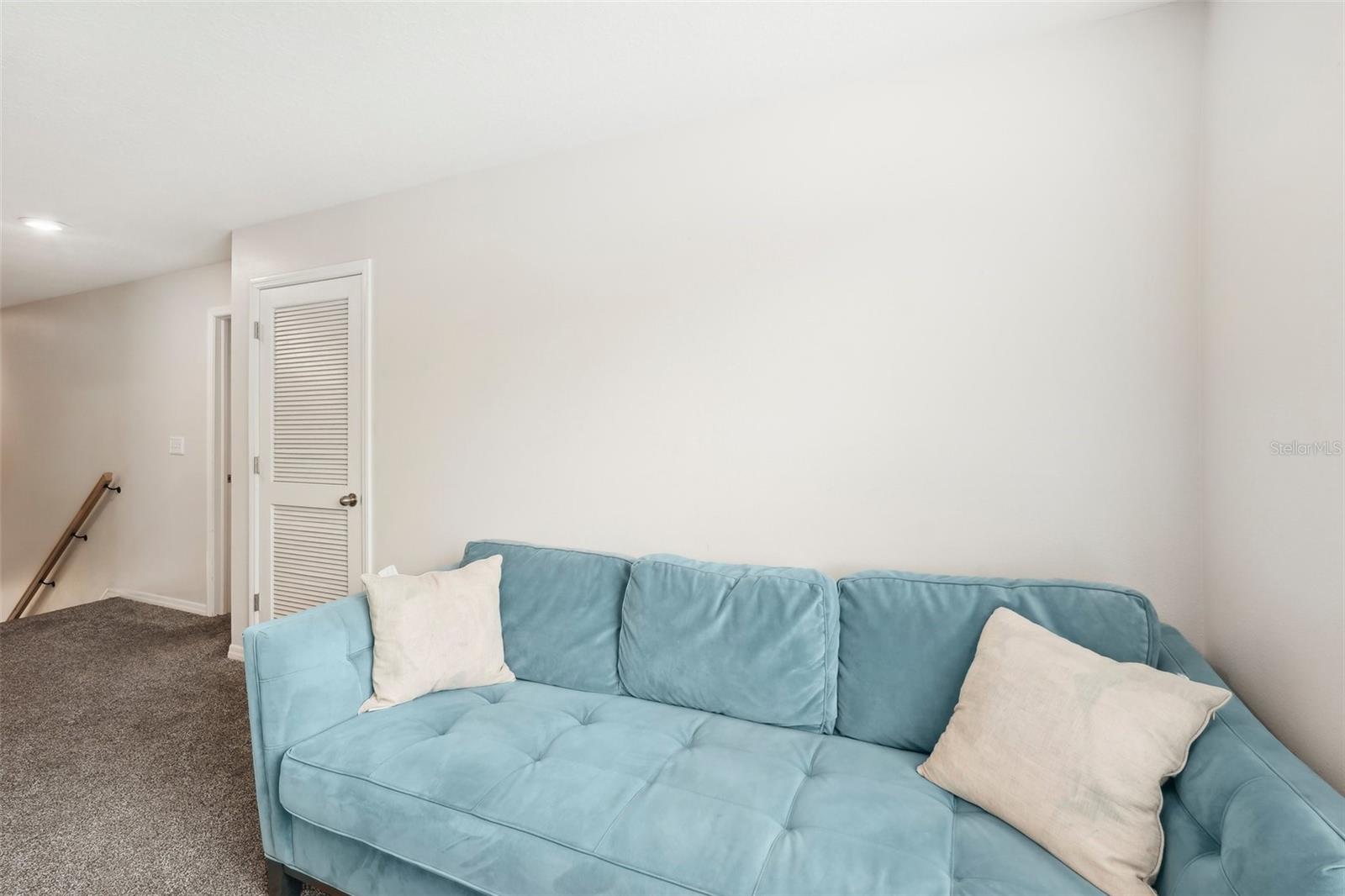 Image 22 of 49 For 12402 Fairlawn Drive