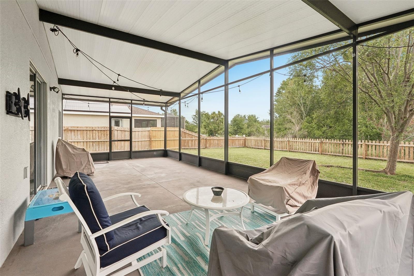 Image 6 of 49 For 12402 Fairlawn Drive