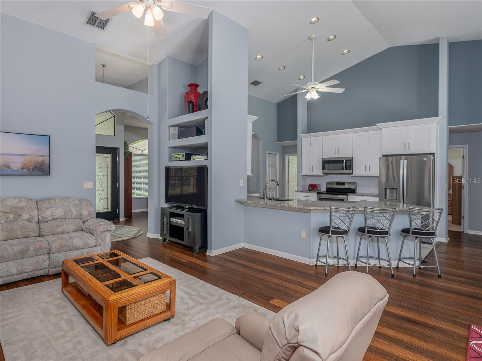 Image 11 of 42 For 5308 Twin Creeks Drive