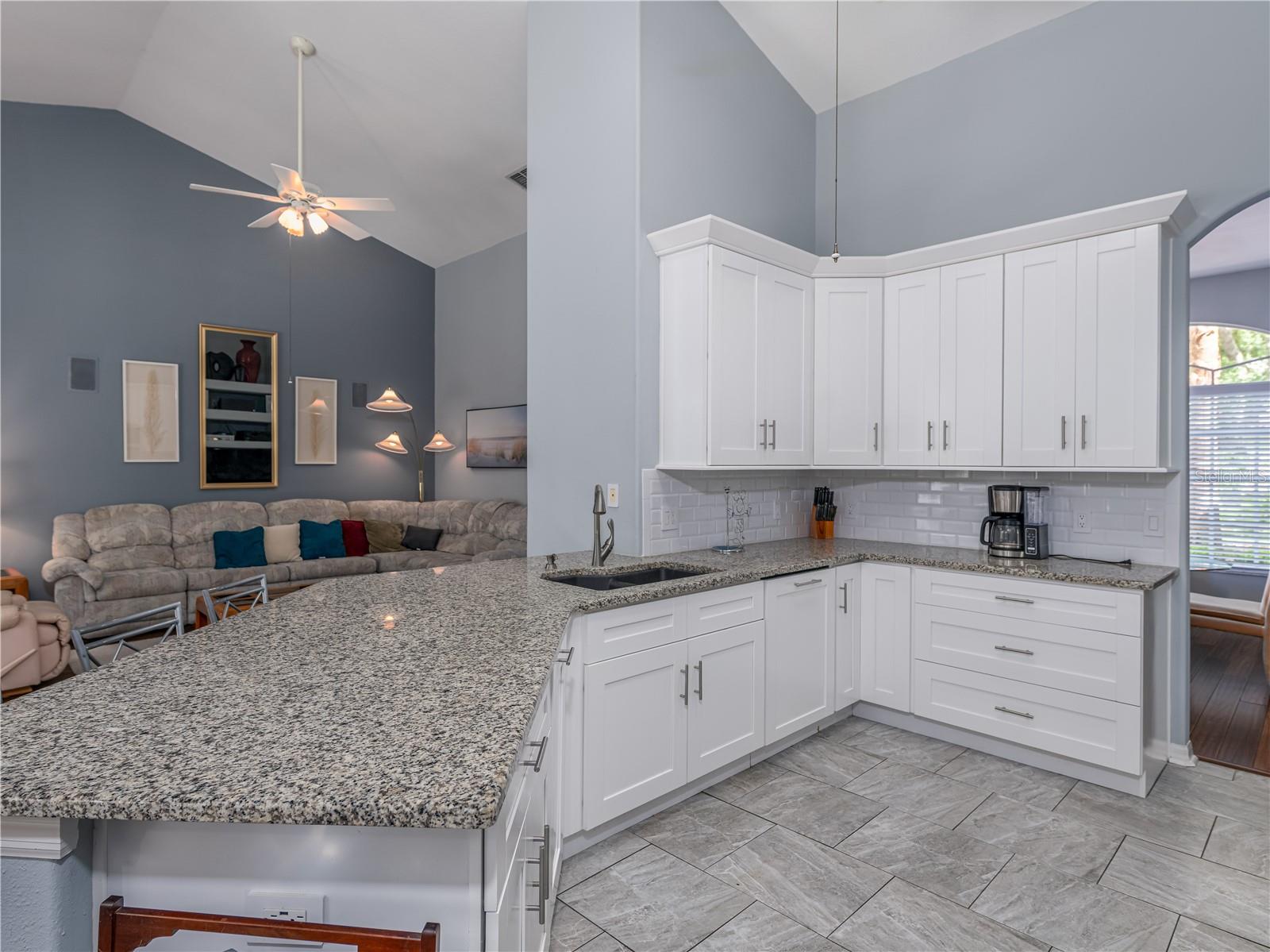 Image 14 of 42 For 5308 Twin Creeks Drive