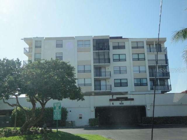 Image 2 of 26 For 6180 Sun Boulevard 115