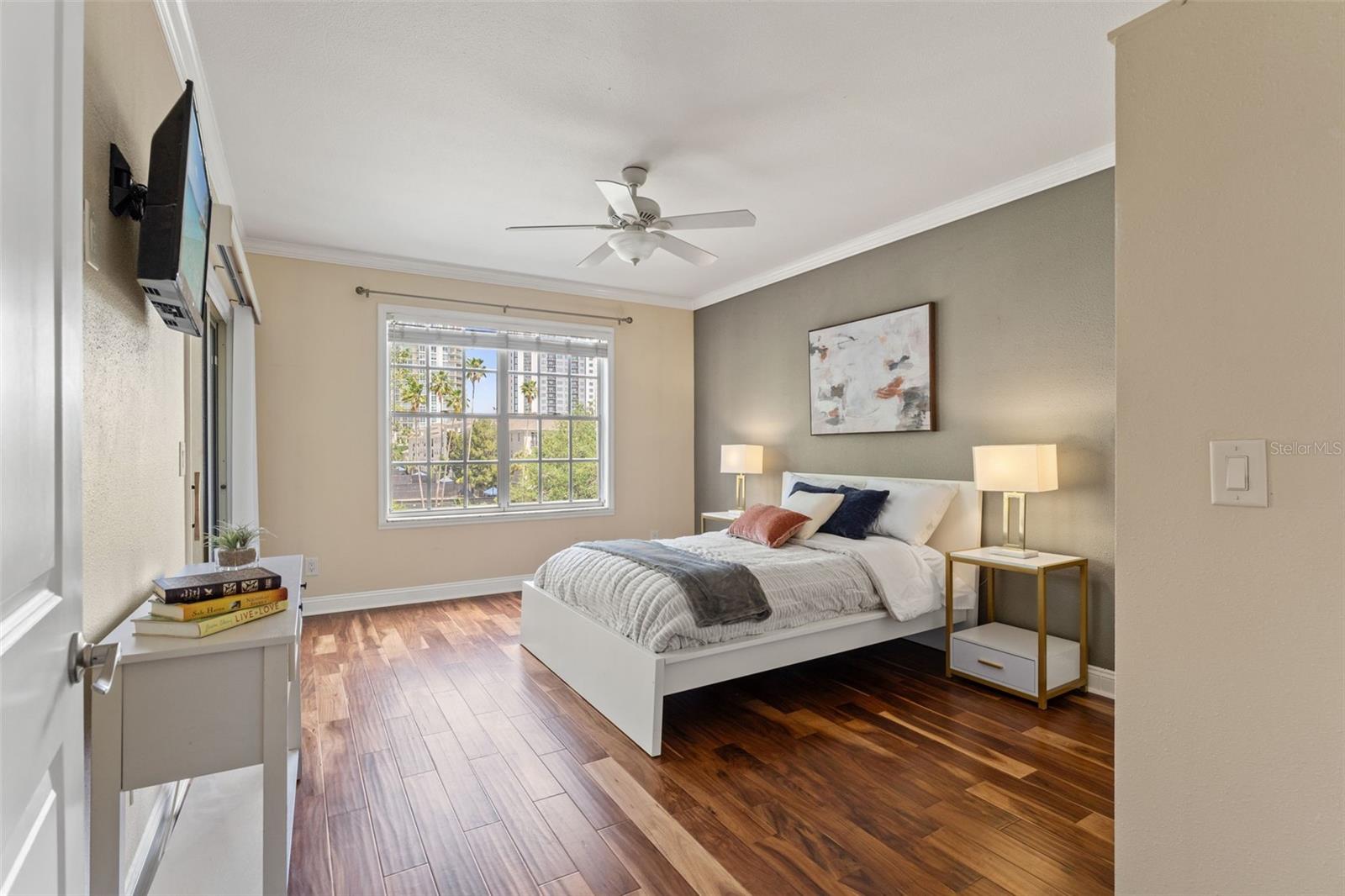 Image 15 of 49 For 1002 Harbour Island Boulevard 1312